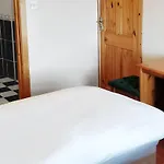 Aras Ghleann Cholm Cille Gasthuis 2*