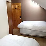 Maison d'hôtes Aras Ghleann Cholm Cille 2*