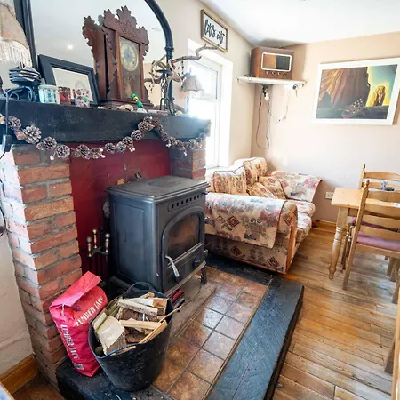 Aras Ghleann Cholm Cille Gasthof 2*
