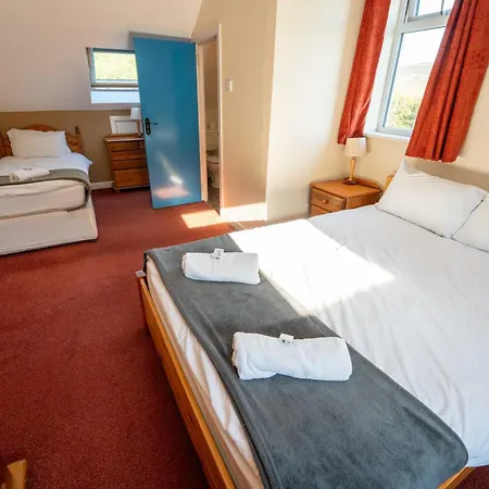 Aras Ghleann Cholm Cille Guest house