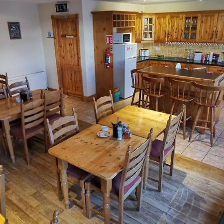 Aras Ghleann Cholm Cille 2*