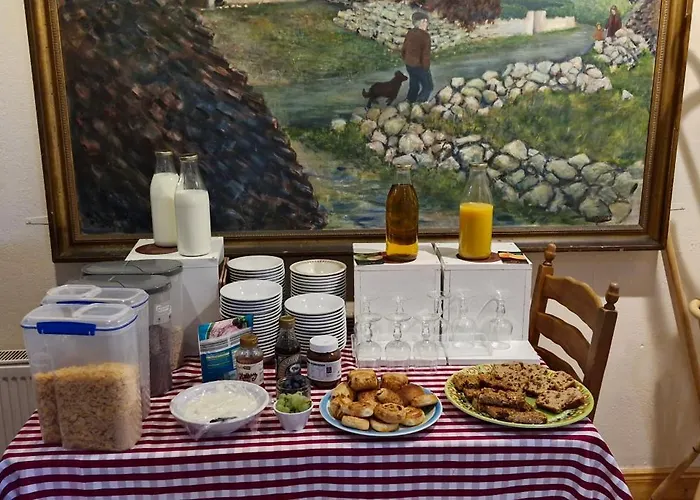 Aras Ghleann Cholm Cille 2* Glencolumbkille