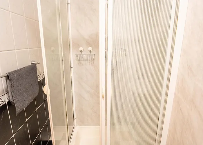 Aras Ghleann Cholm Cille Glencolumbkille