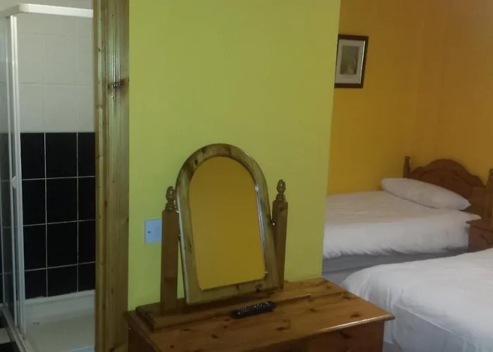 Aras Ghleann Cholm Cille 2* Glencolumbkille